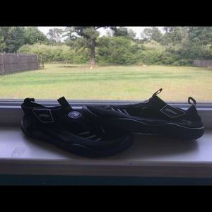 schlitterbahn water shoes